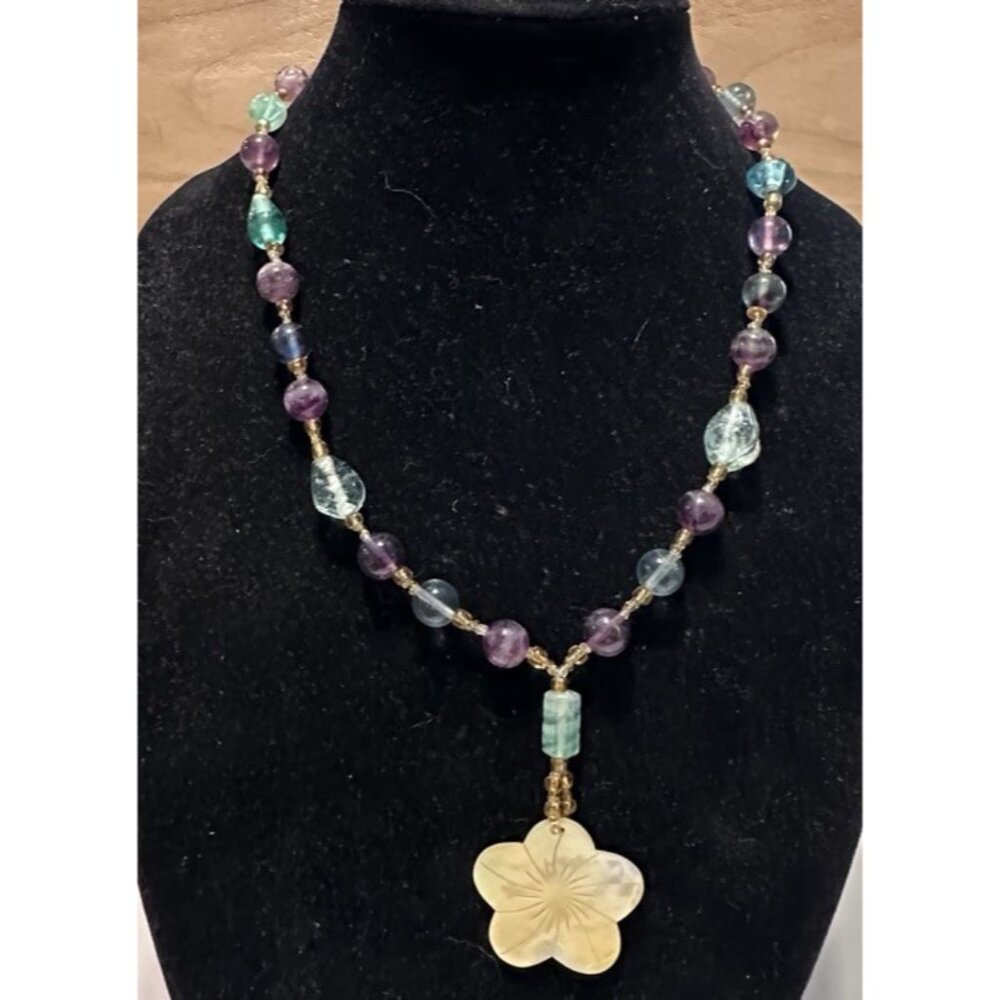 Artisan Crafted Glass Bead Necklace Mother Of Pearl Flower Pendant Boho Beach